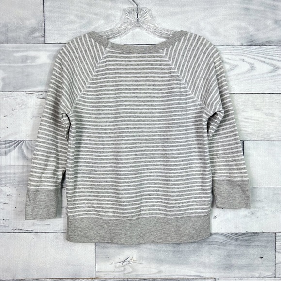 ❌SOLD❌James Perse Long Sleeve Pullover - Picture 3 of 4